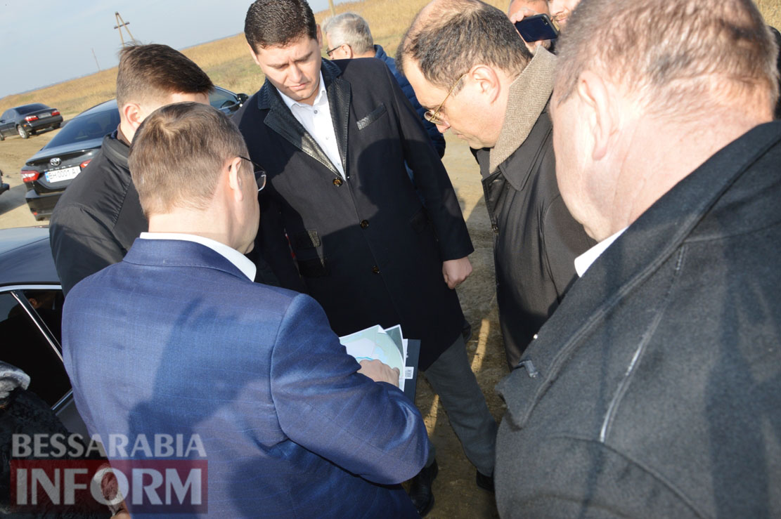 Глава Одесской ОГА Максим Куций посетил Килию, где принял участие в открытии важных соцобъектов и проехался по "наихудшей в Украине дороге"
