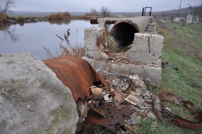 Там воды нет: в крупнейшее пресноводное озеро Украины Ялпуг впадает река-самотечный коллектор Комрата