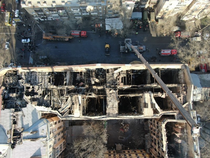 Словно в крематории: опубликованы шокирующие фото одесского колледжа после пожара с воздуха