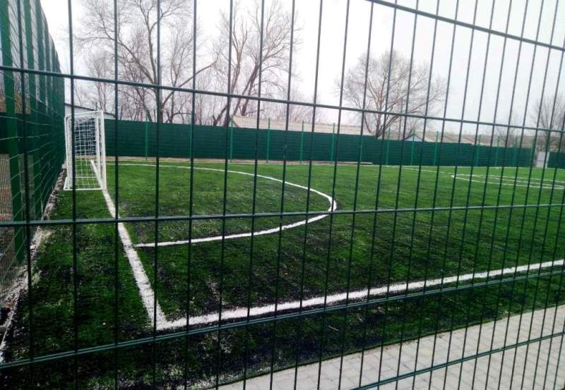 В двух селах Арцизского района завершается строительство мини-футбольных полей