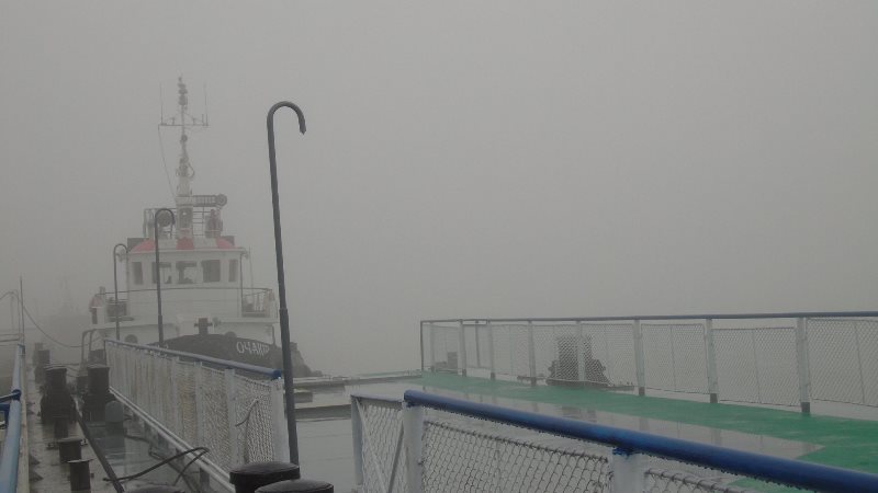 В Измаильском морском порту из-за тумана ограничены лоцманская проводка и грузовые операции.