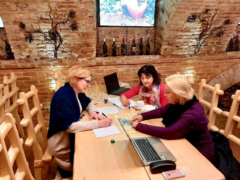 Работа над обозначением маршрута "Дороги вина и вкуса Украинской Бессарабии" началась - стартовали из Измаила