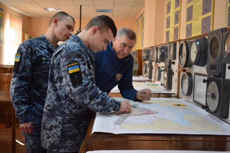 Измаил: в Учебном центре Морской охраны состоялся первый выпуск младших специалистов морской и речной  навигации 2020 года