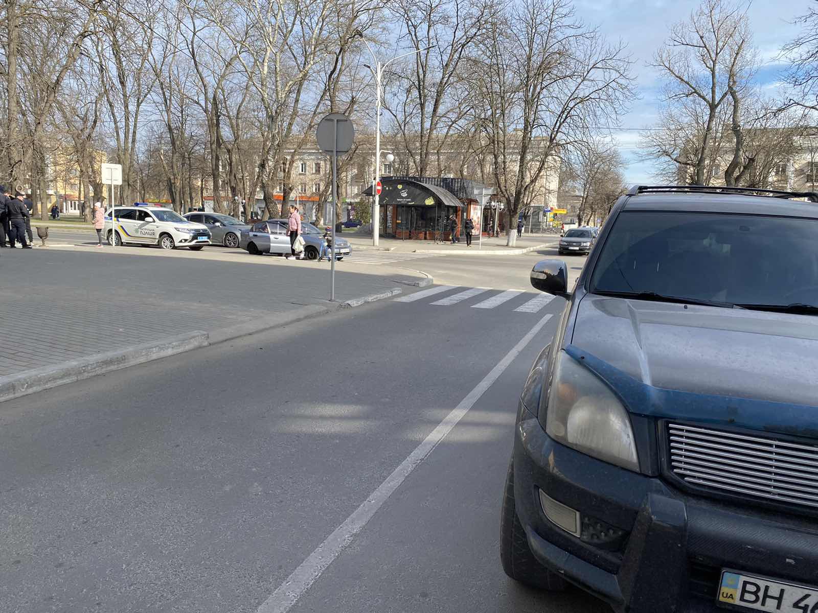 Измаил: на проспекте Суворова столкнулись Daewoo Lanos и Toyota Prado
