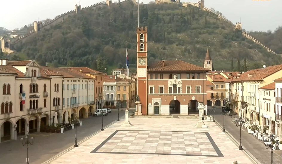 Страна-призрак: как сегодня выглядит Италия на карантине (фоторепортаж)