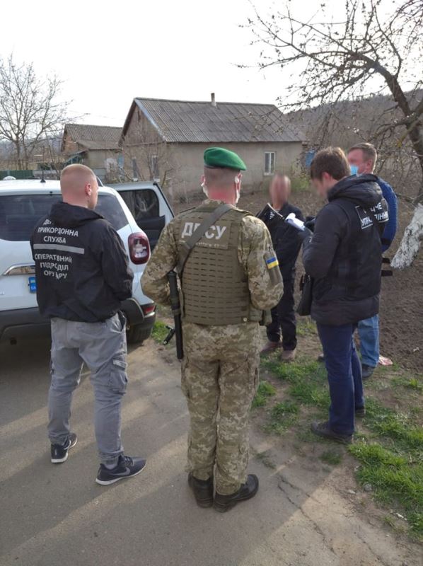 Пока граница в замке: житель Одесской области организовал нелегальный канал переправки людей в Молдову