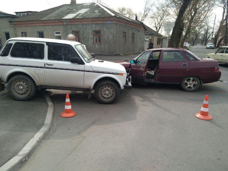 Нарушение ПДД на перекрестках стало причиной двух ДТП в Измаиле