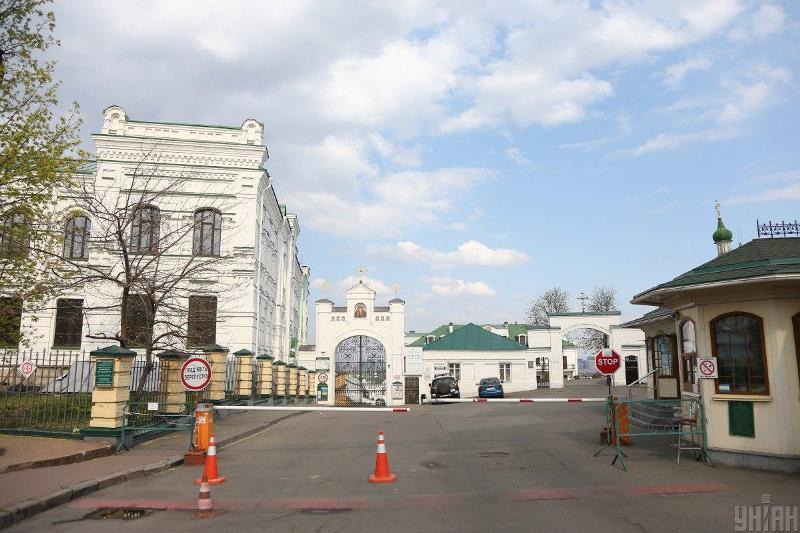 Киево-Печерскую лавру закрывают на карантин – всего за сутки там выявили 63 новых случая заражения на COVID-19