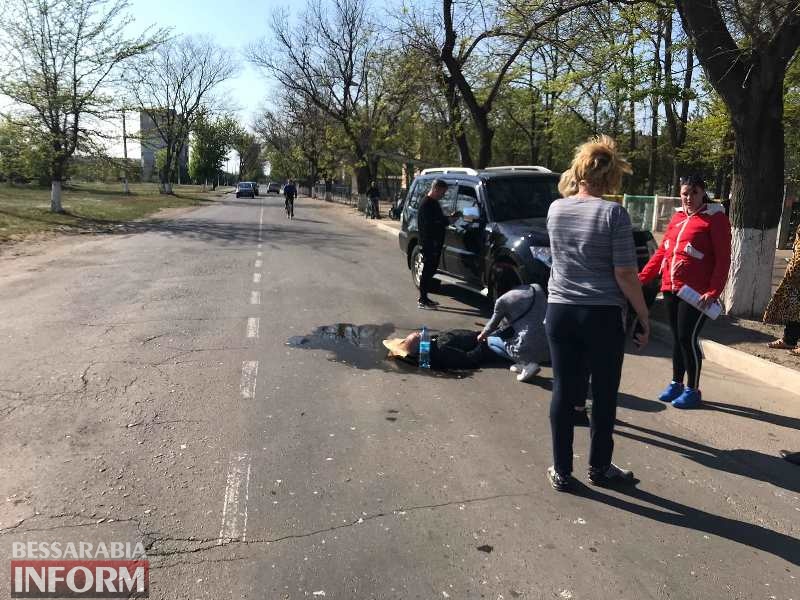 В Измаиле на Некрасова Mitsubishi Pajero сбил велосипедиста