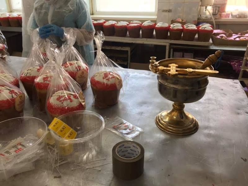 Арцизский хлебозавод будет доставлять освященные пасхальные куличи домой пенсионерам по всей Бессарабии