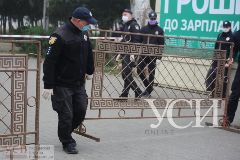 Шестая годовщина трагедии 2 мая: возле Дома профсоюзов образовалась очередь, а также происходят потасовки