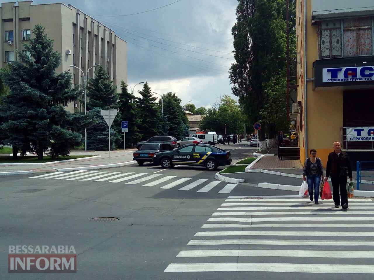Антитеррористические учения в Измаиле: возле здания городского совета обнаружен подозрительный предмет