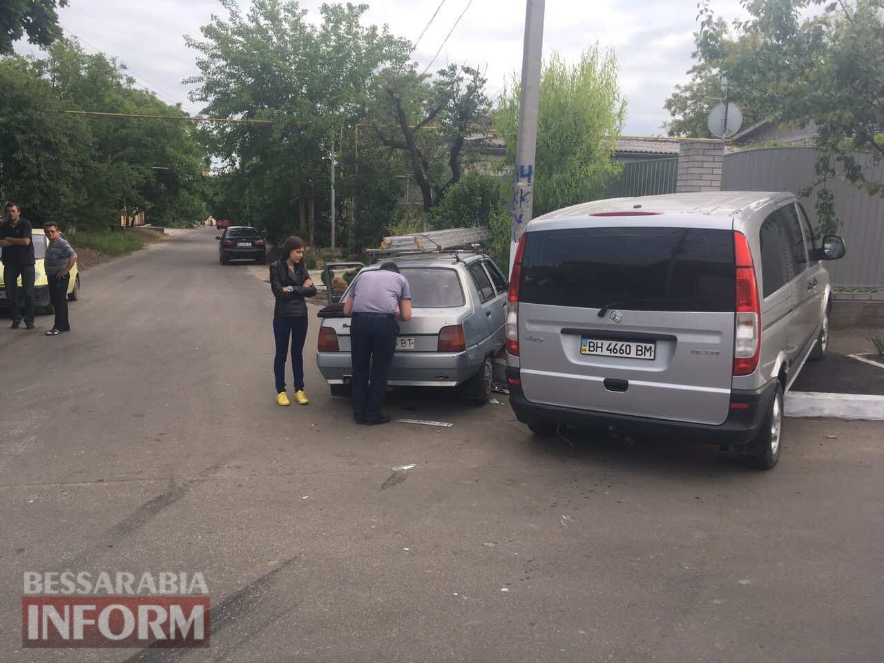 В Измаиле очередное игнорирование знака "Уступить дорогу" привело к ДТП
