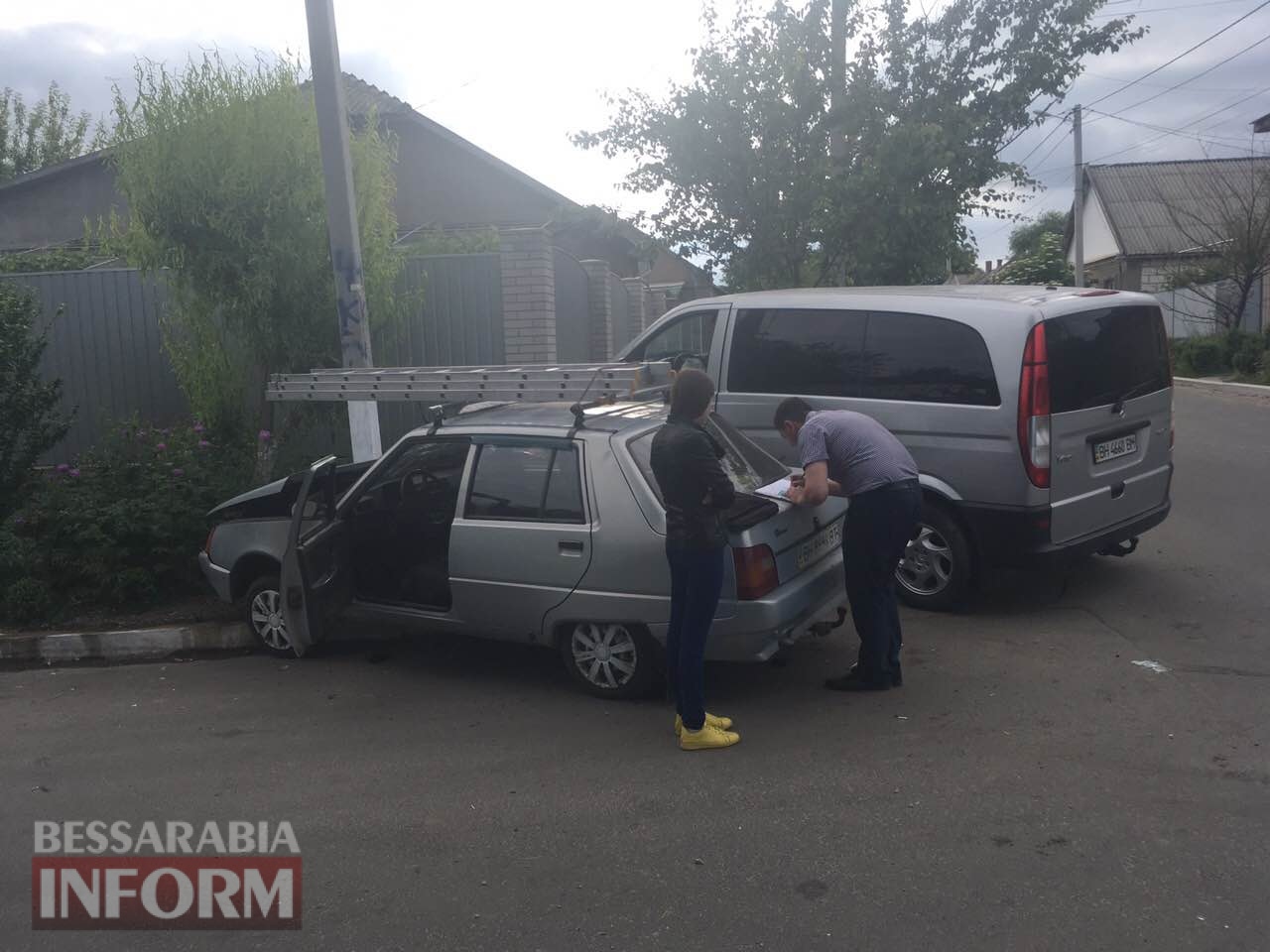 В Измаиле очередное игнорирование знака "Уступить дорогу" привело к ДТП