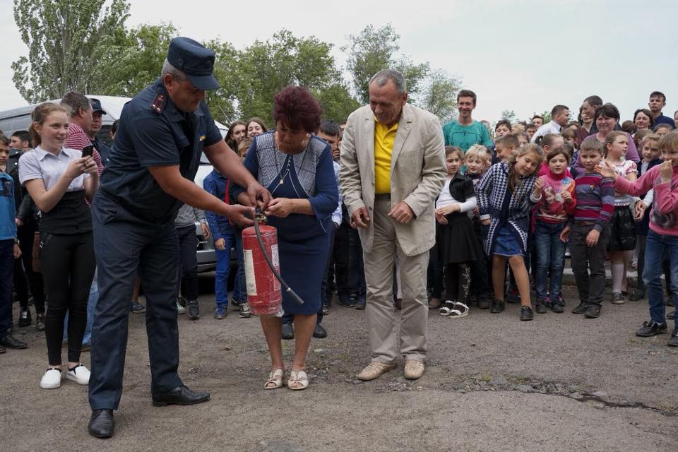 Максим Степанов неожиданно нагрянул в школу Татарбунар и устроил разгромную проверку пожарной безопасности