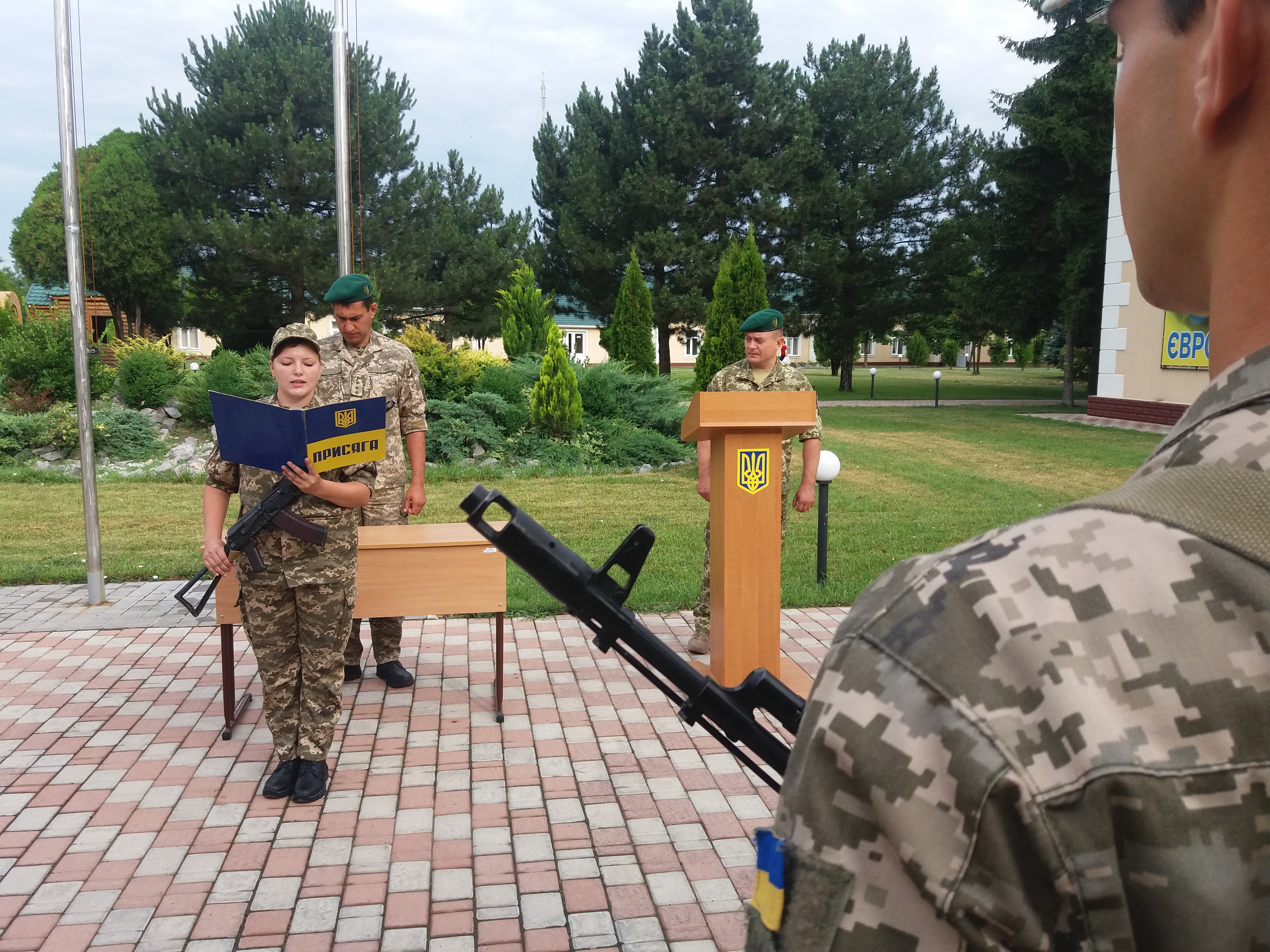 В Измаильском пограничном отряде приняли Воинскую присягу
