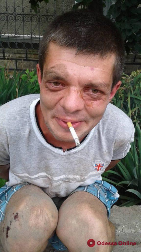 В Измаиле банда разбойников средь бела дня вломилась в дом: палили из оружия и угрожали расправой