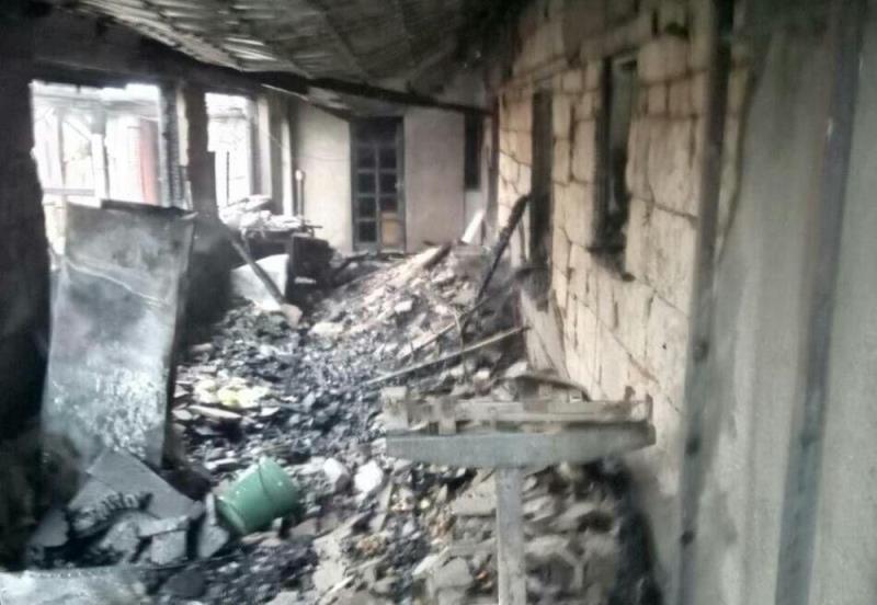 В Аккермане загорелась крыша частного дома: хозяйку с ожогами доставили в больницу