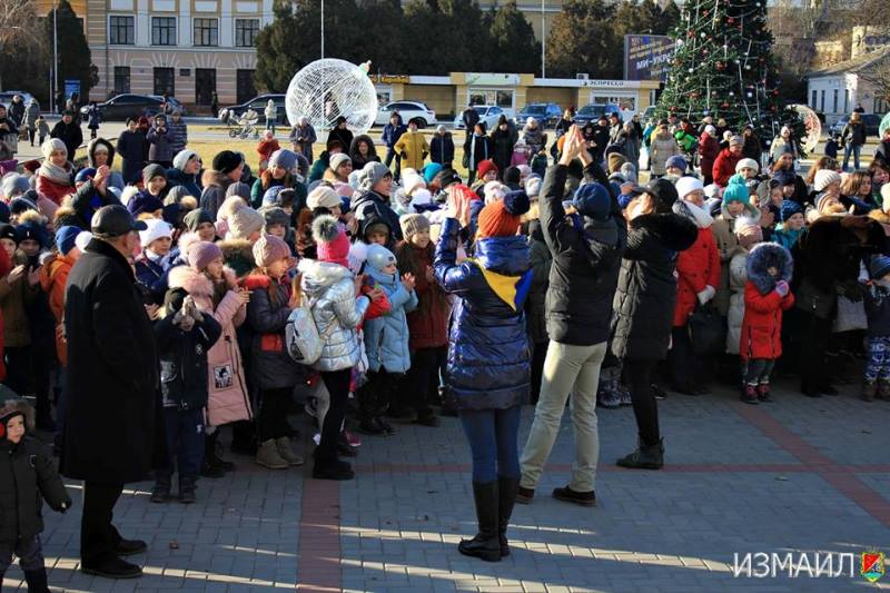 Мэрия Измаила раздала детям в этом году больше трех тысяч новогодних подарков