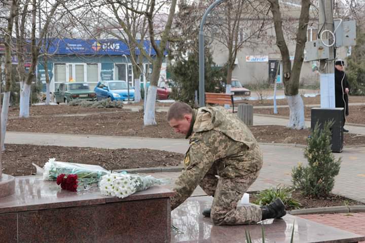"Они погибали, но не сдавались...": в Татарбунарах почтили память Небесной сотни