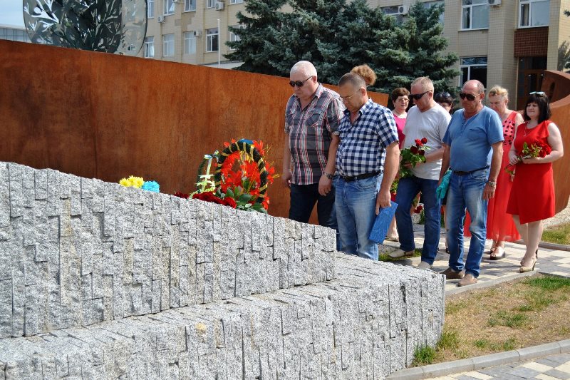 В Болграде состоялся митинг-реквием в память о погибших украинцах во время Второй мировой войны