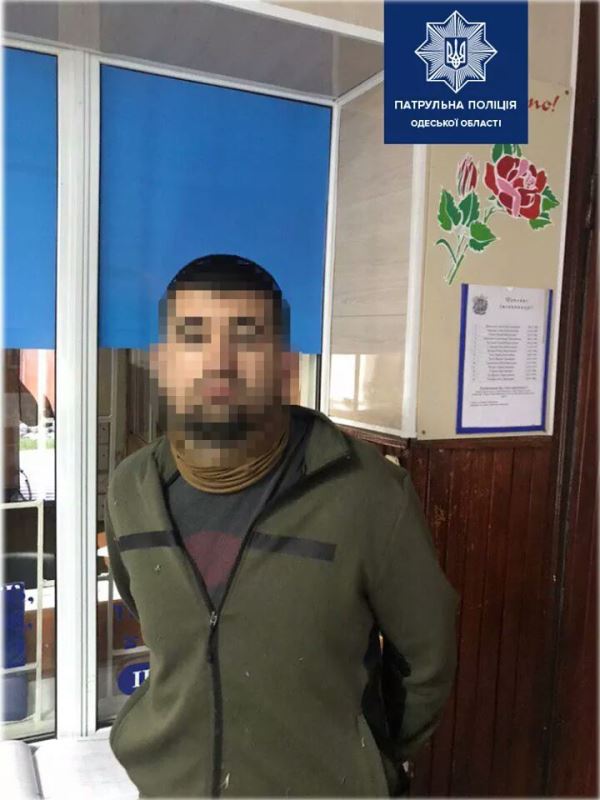 В Измаиле обокрали кафе: патрульная полиция задержала одного из воров