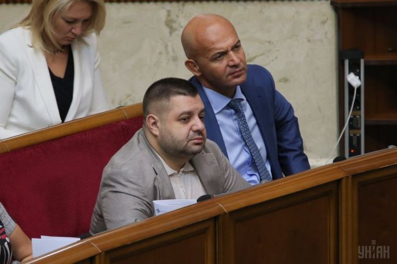 Осень «генералов»: кого из одиозных депутатов больше не будет в Раде