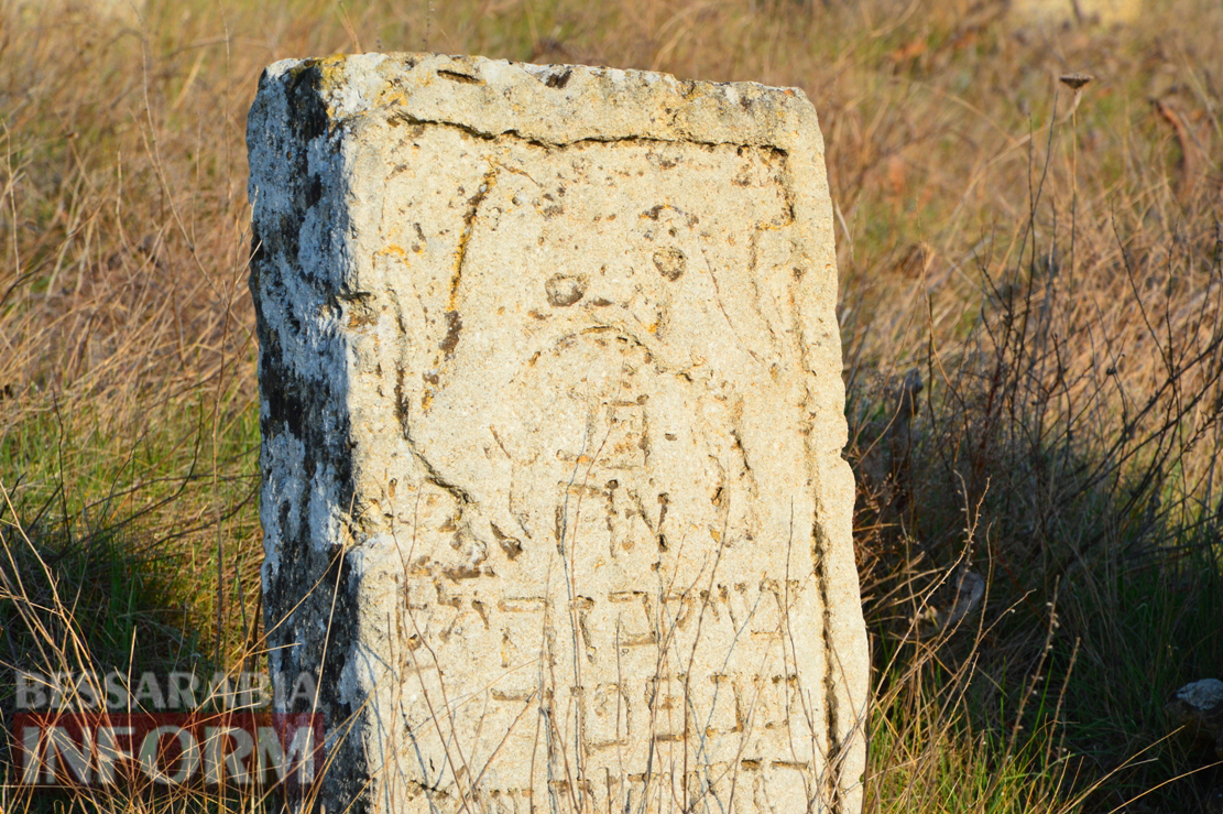 Уникальное еврейское кладбище в Килии: более 600 лет истории и сползающие в овраг старинные захоронения