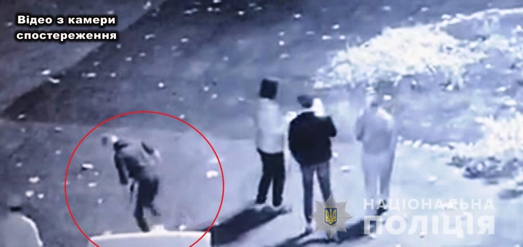 Сорвал Флаг со столба и вытер об него ноги: жителю Одесской области грозит срок
