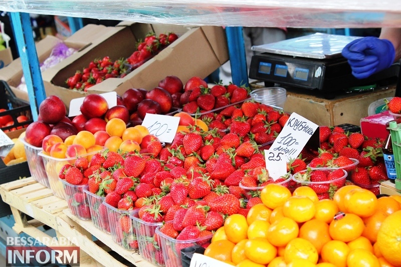 Старт сезона клубники в Измаиле: обзор цен на первую сладкую ягоду