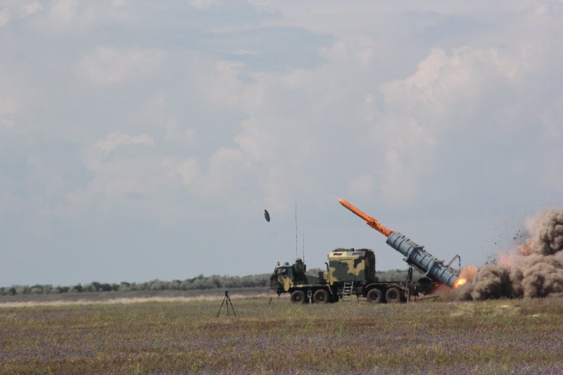 В Татарбунарском районе успешно прошли испытания наземного «Нептуна»: впереди воздушная и морская модификация ракетного комплекса
