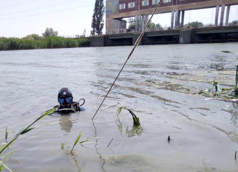 В Килийском районе в канале Дунай-Сасык утонул парень