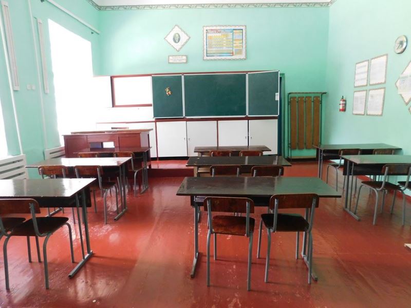 Учебные заведения Тарутинского района готовятся к новому учебному году - в школах проводятся капитальные ремонты