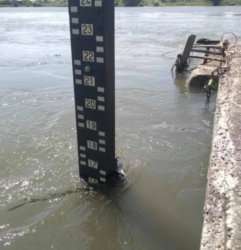 Пик паводка на Днестре почти пройден, но в ближайшие дни возле села Маяки ожидается повышение уровня воды - могут перекрыть трассу Одесса-Рены.