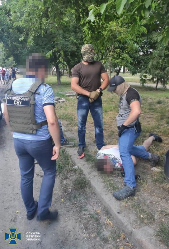В Одессе СБУ задержала участников группировки «Лоту Гули», которые похищали людей и держали в страхе предпринимателей региона
