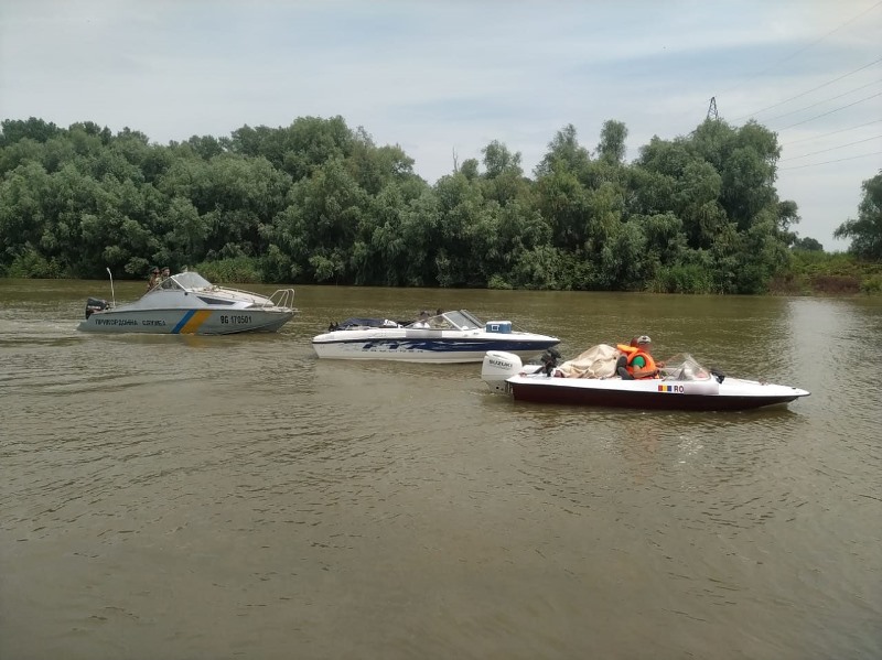Четверо в лодке, кроме одного на суше: измаильские пограничники за день задержали 5 иностранцев-нарушителей госграницы Украины