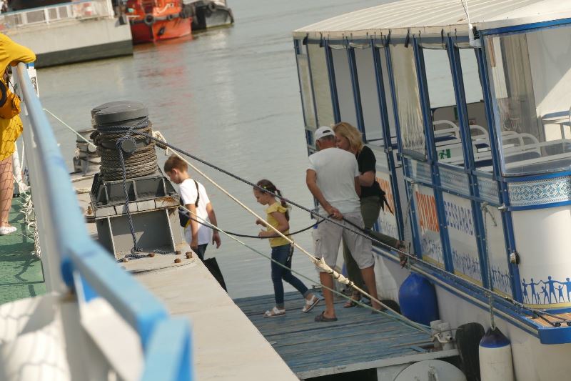 Увидеть Измаил со стороны Дуная: на городском морвокзале открылся сезон прогулочных рейсов на держаране