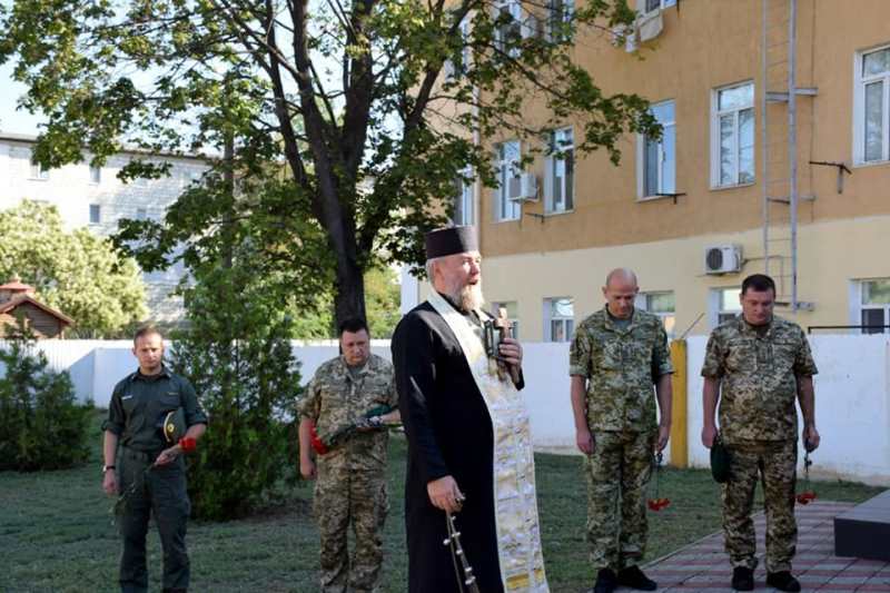 Белгород-Днестровские пограничники почтили память погибшего в "Должанском котле" побратима