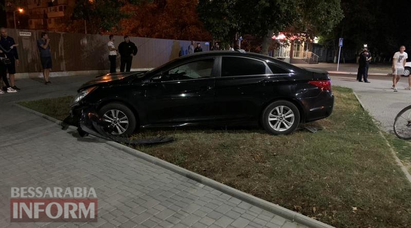 В Измаиле пьяный водитель на Hyundai протаранил "четверку" и пытался убежать с места аварии
