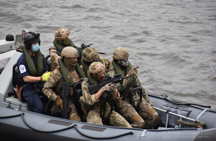 ВМС Украины провели в Одессе совместные учения с британским “Драконом” (ФОТОРЕПОРТАЖ)