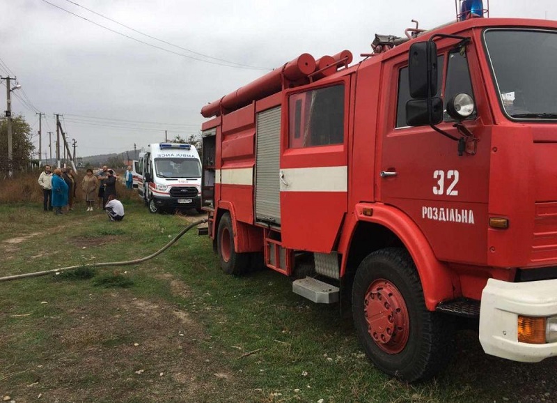 В Одесской области во время пожара погибли двое маленьких детей - одному из малышей не было и года