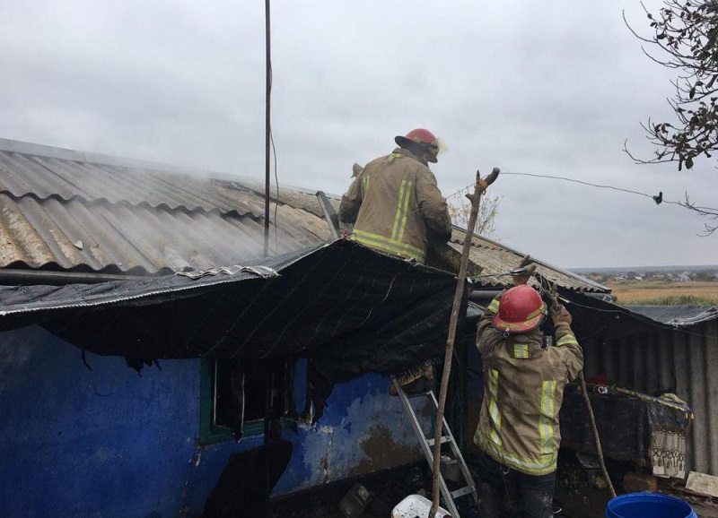 В Одесской области во время пожара погибли двое маленьких детей - одному из малышей не было и года