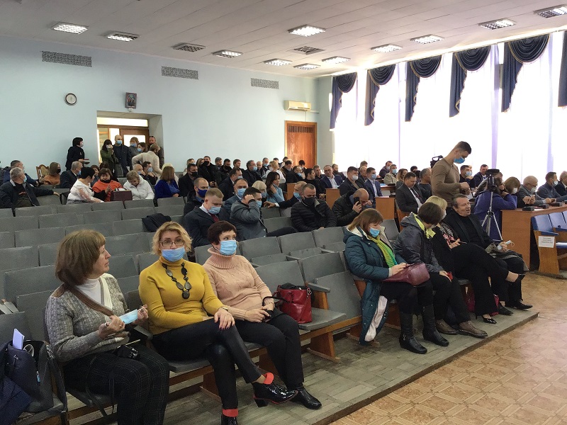 комсом: новоизбранные депутаты укрупненного Белгород-Днестровского района пытаясь договориться заседали до поздней ночи