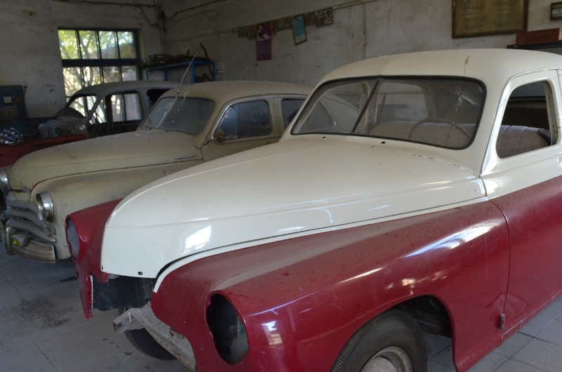 Житель Одесской области собрал уникальную коллекцию ретроавтомобилей (фото)
