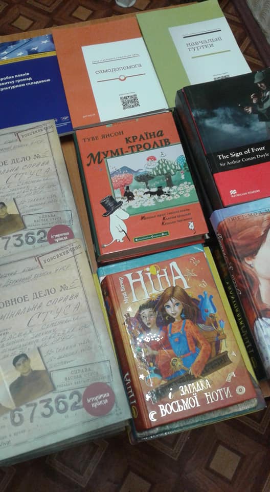 Ренийская громада пополнила книжный фонд библиотек