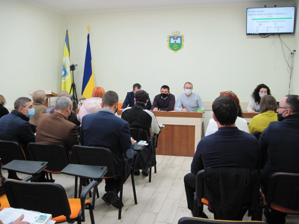 Две фракции и 7-ая по счёту депутатская комиссия: итоги внеочередной сессии Татарбунарского горсовета