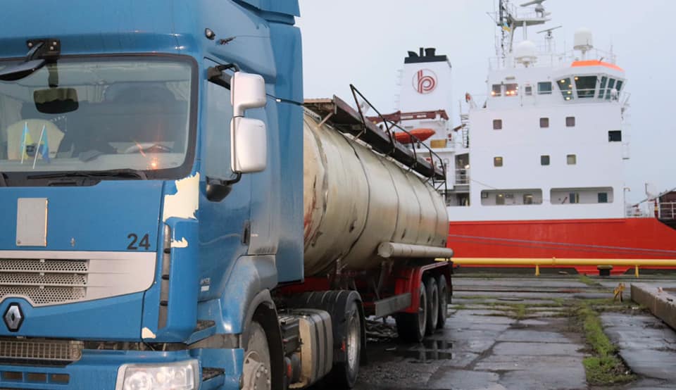 Измаильский порт в уходящем году отгрузил 98 тыс. тонн растительного масла