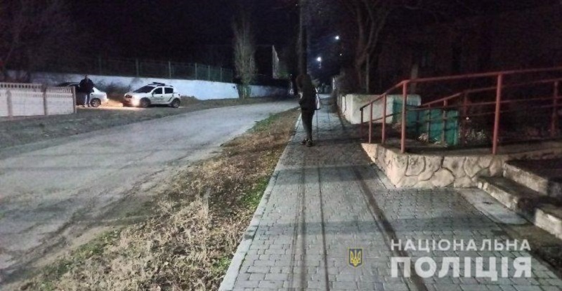 Поворачивала и не заметила ребенка: в Шабо автоледи сбила 3-летнюю девочку