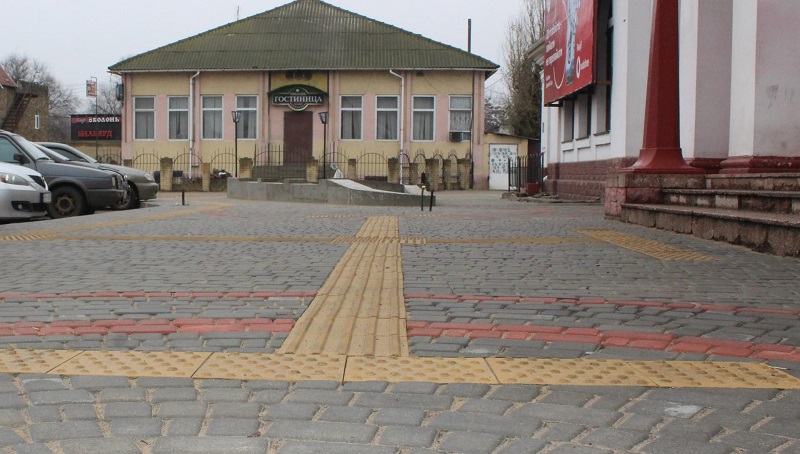 В Белгороде-Днестровском заканчивают первый этап реконструкции привокзальной площади