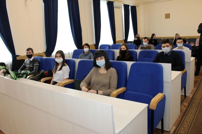 В Белгороде-Днестровском одаренным студентам вручили стипендии и премии мэра